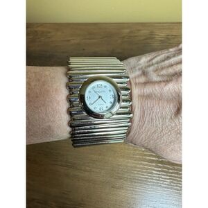 Chico's Vintage Cuff Watch Silver Hinges for Easy to Put On Needs Battery